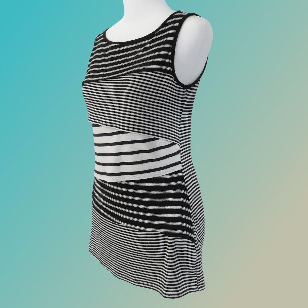 Black and White Tank Top Tee Shirt White House Black Market Knit...126